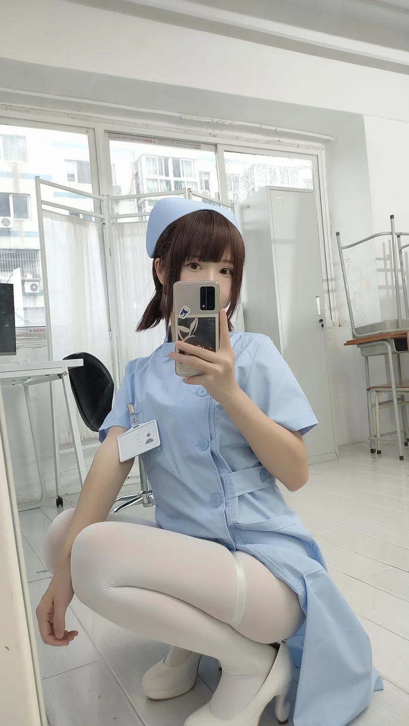 十万珍吱伏特 - 护理实习生 [155P,1V-1.38GB] tg@simisebaisi 【丝足阁】155.webp
